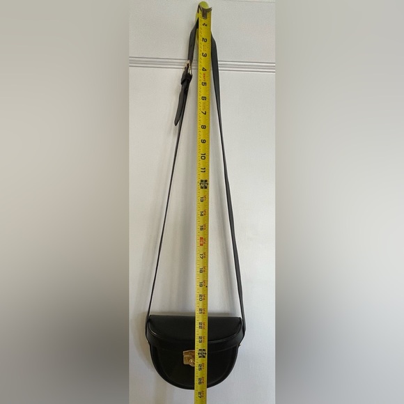 Ferragamo Small Black Shoulder bag - w/ COA - Picture 12 of 15